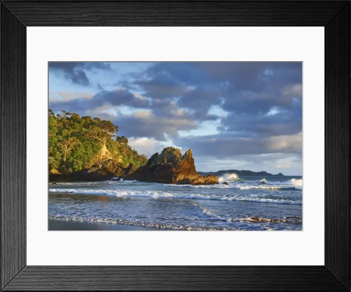 Framed Print : Cliff landscape at sea - New Zealand, North Island, Northland, Whangarei, Matapouri Framed Print : Cliff landscape at sea - New Zealand, North Island, Northland, Whangarei, Matapouri