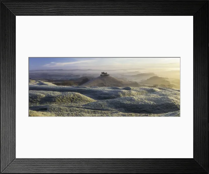 Framed Print : Frosty winter sunrise at Colmers Hill viewed from Quarry Hill, Bridport, Dorset Framed Print : Frosty winter sunrise at Colmers Hill viewed from Quarry Hill, Bridport, Dorset