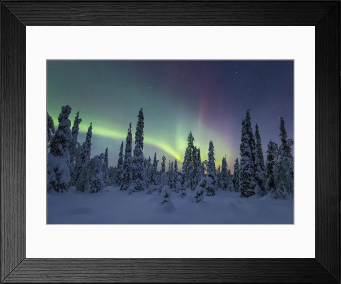 Framed Print : Riisitunturi in winter with Aurora Borealis, Kuusamo, Lapland, Finland Framed Print : Riisitunturi in winter with Aurora Borealis, Kuusamo, Lapland, Finland