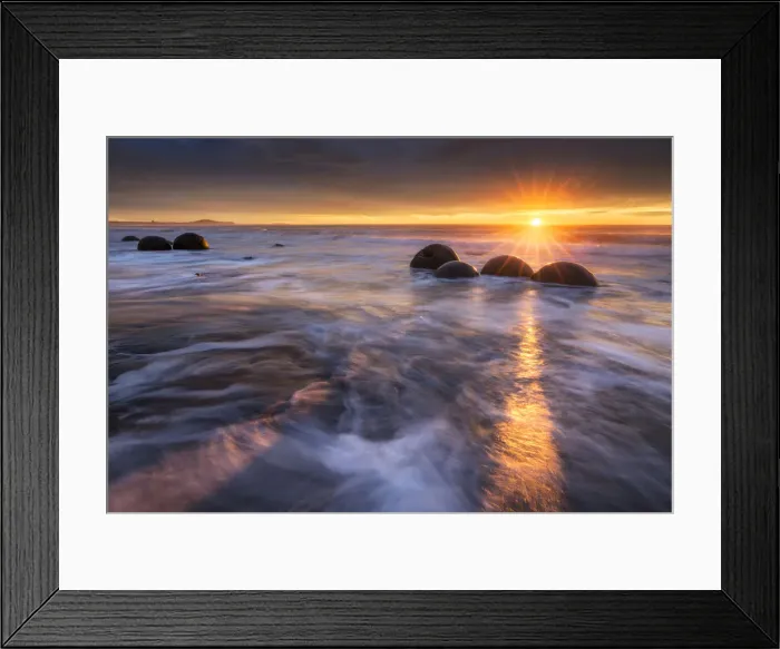 Framed Print : Moeraki Boulders at sunrise, Koekohe Beach, Otago, New Zealand Framed Print : Moeraki Boulders at sunrise, Koekohe Beach, Otago, New Zealand