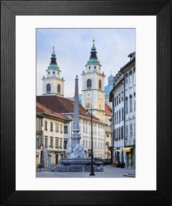 Framed Print : Town Hall Square, Fountain of Three Carniolan Rivers, Ljubljana, Slovenia Framed Print : Town Hall Square, Fountain of Three Carniolan Rivers, Ljubljana, Slovenia