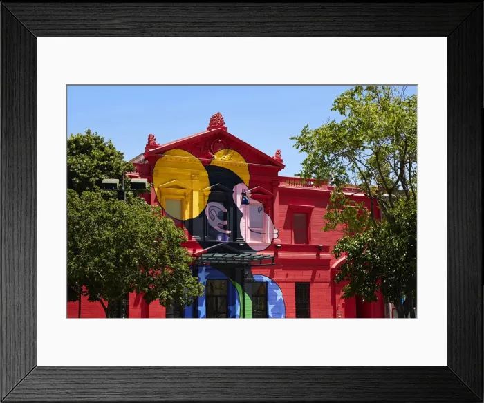 Framed Print : A giant wall art painting over the main facade of the Recoleta Cultural Centre Framed Print : A giant wall art painting over the main facade of the Recoleta Cultural Centre