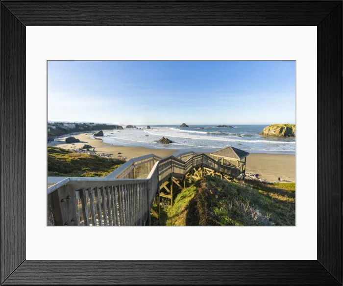 Framed Print : Boardwalk to Bandon beach at Coquille Point. Bandon, Coos county, Oregon, USA