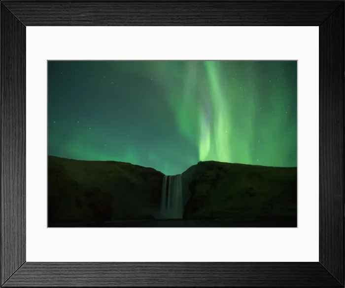 Framed Print : Northern lights over Skogafoss waterfall, Southern Iceland, Iceland Framed Print : Northern lights over Skogafoss waterfall, Southern Iceland, Iceland
