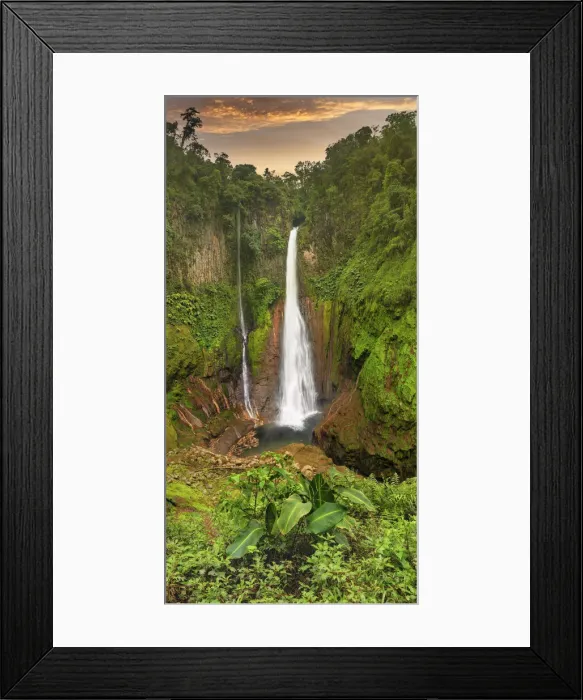 Framed Print : Catarata del Toro, waterfall in the rain forest Alajuela, Costa Rica, Latin America Framed Print : Catarata del Toro, waterfall in the rain forest Alajuela, Costa Rica, Latin America