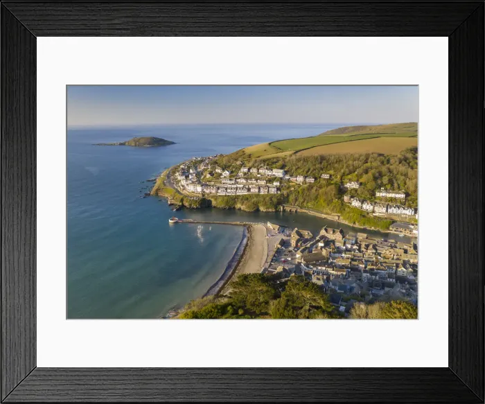 Framed Print : Aerial view of the beautiful Cornish fishing town of Looe on a sunny spring morning, Looe Framed Print : Aerial view of the beautiful Cornish fishing town of Looe on a sunny spring morning, Looe