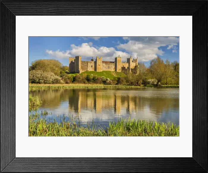 Framed Print : Framlingham Castle Reflecting in Mere, Framlingham, Suffolk, England Framed Print : Framlingham Castle Reflecting in Mere, Framlingham, Suffolk, England