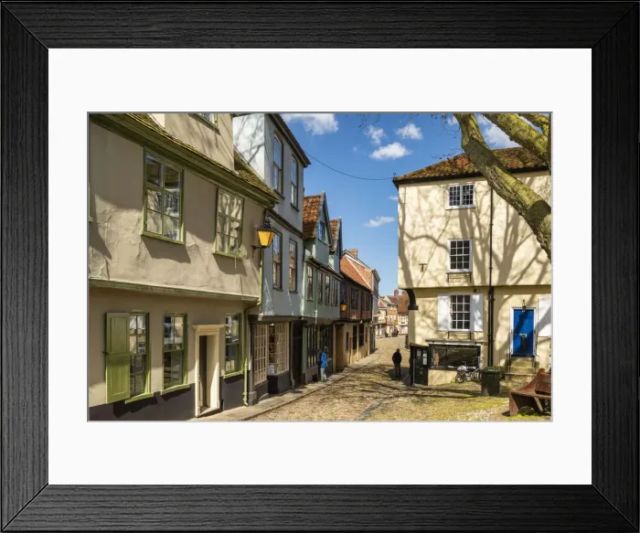 Framed Print : Elm Hill, Norwich, Norfolk, England Framed Print : Elm Hill, Norwich, Norfolk, England