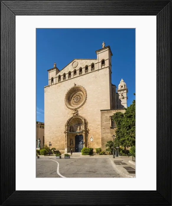 Framed Print : Basilica de Sant Francesc, Palma, Mallorca, Balearic Islands, Spain Framed Print : Basilica de Sant Francesc, Palma, Mallorca, Balearic Islands, Spain