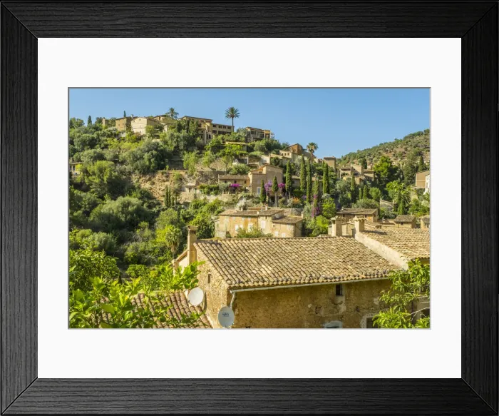 Framed Print : Deia, Serra de Tramuntana, Mallorca, Balearic Islands, Spain