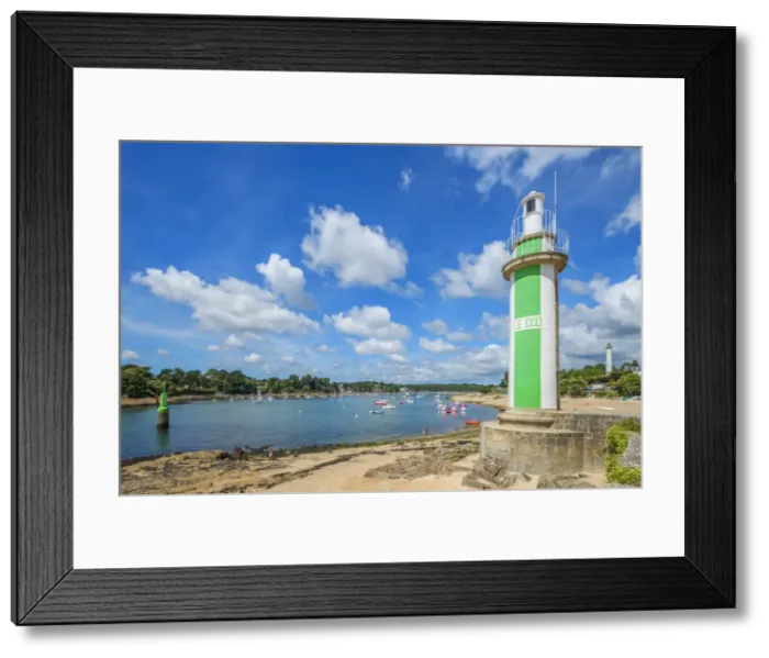 Framed Print : Lighthouse of Benodet, Departement Finistere, Brittany, France Framed Print : Lighthouse of Benodet, Departement Finistere, Brittany, France