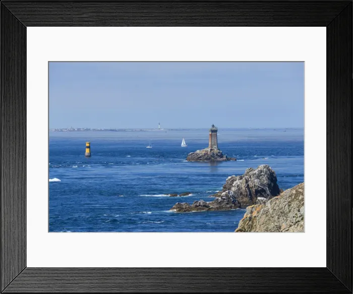 Framed Print : Lighthouse at Pointe du Raz, Plogoff, Cap Sizun, Departement Finistere, Brittany, France Framed Print : Lighthouse at Pointe du Raz, Plogoff, Cap Sizun, Departement Finistere, Brittany, France