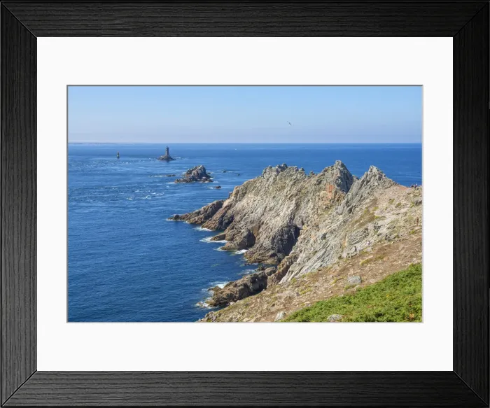 Framed Print : Pointe du Raz, Plogoff, Cap Sizun, Departement Finistere, Brittany, France Framed Print : Pointe du Raz, Plogoff, Cap Sizun, Departement Finistere, Brittany, France