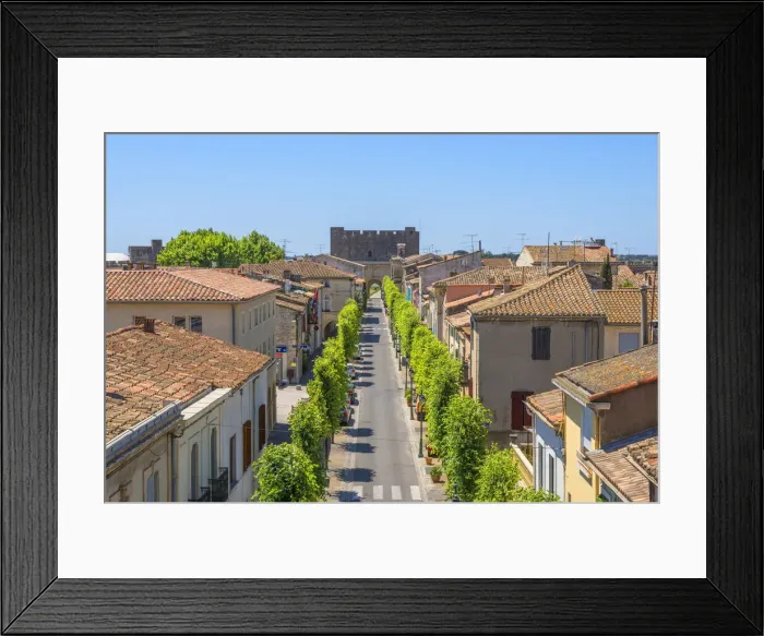 Framed Print : View over Aigues-Mortes from the Medieval city wall, Camargue, Gard, Languedoc-Roussillon Framed Print : View over Aigues-Mortes from the Medieval city wall, Camargue, Gard, Languedoc-Roussillon