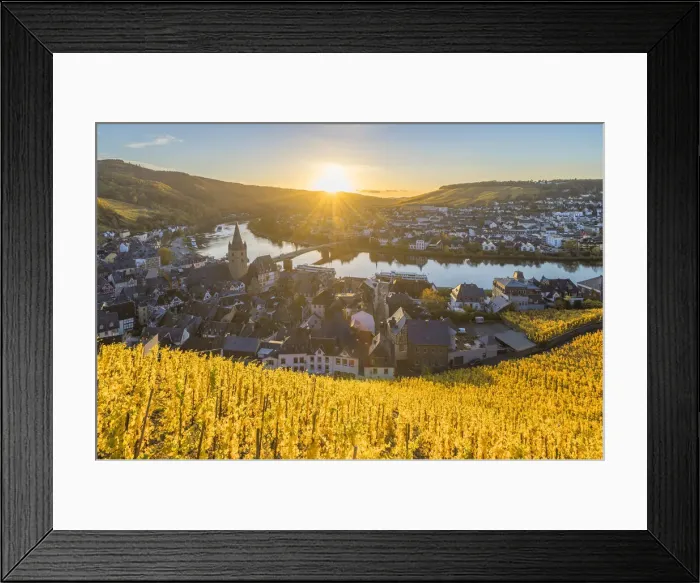 Framed Print : Sunset above Bernkastel-Kues, Mosel valley, Rhineland-Palatinate, Germany Framed Print : Sunset above Bernkastel-Kues, Mosel valley, Rhineland-Palatinate, Germany