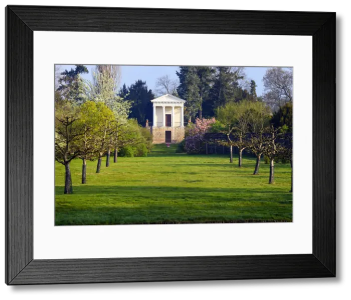 Framed Print : Woerlitzer Park, Dessau-Woerlitzer Gartenreich, Unesco World Heritage, Saxony-Anhalt, Germany Framed Print : Woerlitzer Park, Dessau-Woerlitzer Gartenreich, Unesco World Heritage, Saxony-Anhalt, Germany