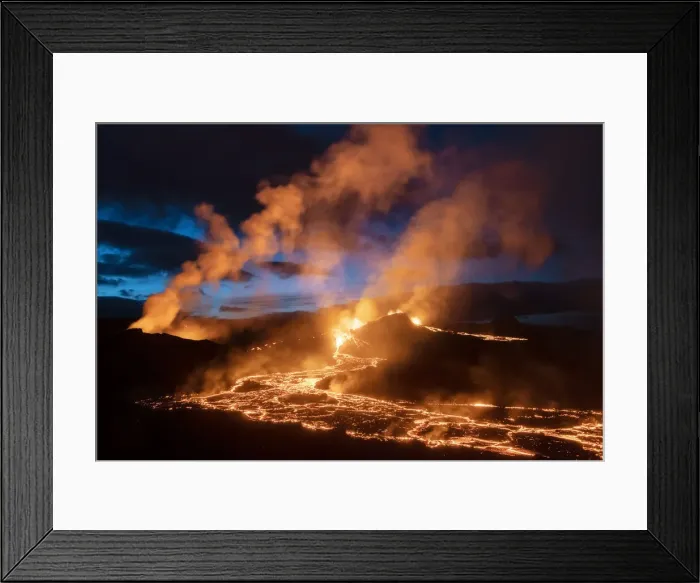 Framed Print : Fagradalsfjall volcano eruption. Geldingaldalir, Reykjanes Peninsula, Iceland Framed Print : Fagradalsfjall volcano eruption. Geldingaldalir, Reykjanes Peninsula, Iceland