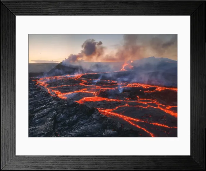 Framed Print : Fagradalsfjall volcano eruption. Geldingaldalir, Reykjanes Peninsula, Iceland Framed Print : Fagradalsfjall volcano eruption. Geldingaldalir, Reykjanes Peninsula, Iceland