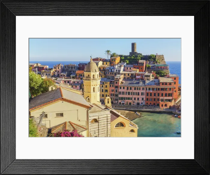 Framed Print : Vernazza, Cinque Terre, Liguria, Italy