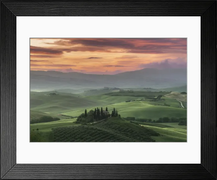 Framed Print : Podere Belvedere, Val d Orcia, Tuscany, Italy Framed Print : Podere Belvedere, Val d Orcia, Tuscany, Italy
