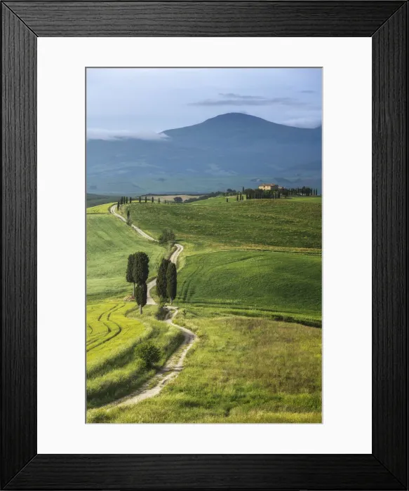 Framed Print : Podere Terrapille, also known as the Gladiator House, Val d Orcia, Tuscany, Italy Framed Print : Podere Terrapille, also known as the Gladiator House, Val d Orcia, Tuscany, Italy