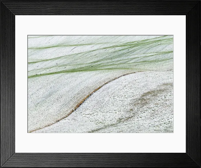 Framed Print : Snowy fields of Val d Orcia, Tuscany, Italy Framed Print : Snowy fields of Val d Orcia, Tuscany, Italy