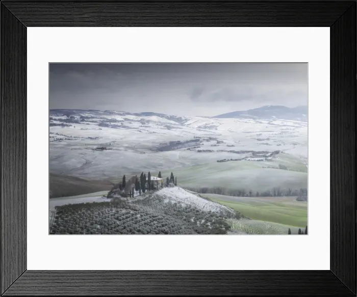 Framed Print : Podere Belvedere covered in snow during a rare winter blizzard in Val d Orcia Framed Print : Podere Belvedere covered in snow during a rare winter blizzard in Val d Orcia