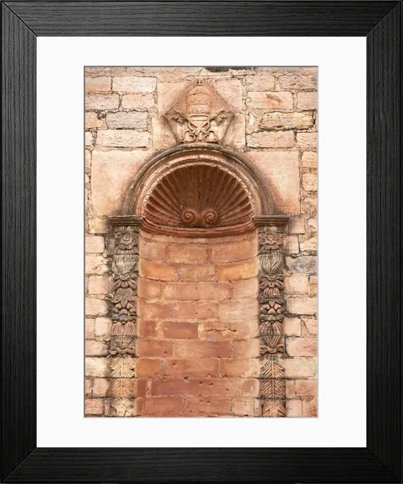Framed Print : Detail of a wall inside the ruins of the Jesuit Missions of Jesus de Tavarangue, Itapua, Paraguay