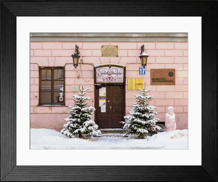 Framed Print : Sielsko Anielsko Restaurant, Rynek 17, Henryk Wieniawski virtuoso vilolinist birthplace Framed Print : Sielsko Anielsko Restaurant, Rynek 17, Henryk Wieniawski virtuoso vilolinist birthplace