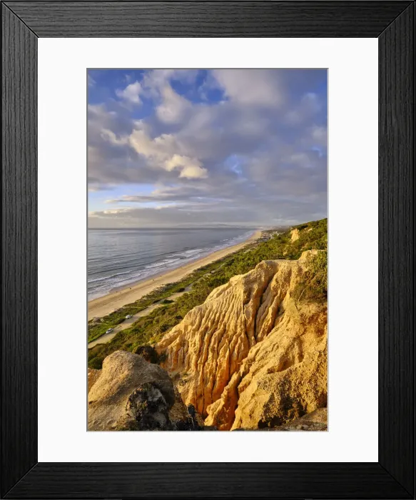 Framed Print : Tranquil beaches along the Protected Landscape of the Fossil Cliffs of Costa de Caparica Framed Print : Tranquil beaches along the Protected Landscape of the Fossil Cliffs of Costa de Caparica