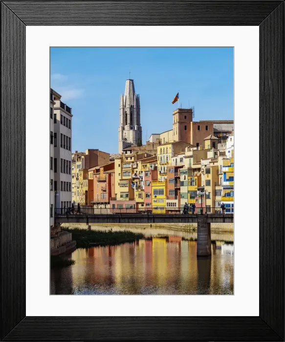 Framed Print : Colourful houses and Sant Feliu Basilica reflecting in the Onyar River, Girona or Gerona Framed Print : Colourful houses and Sant Feliu Basilica reflecting in the Onyar River, Girona or Gerona