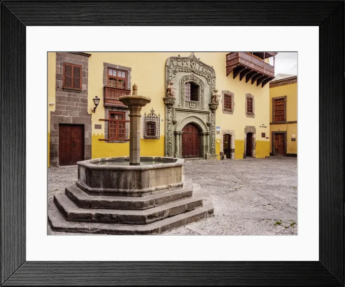 Framed Print : Casa de Colon, Columbus House, Plaza del Pilar Nuevo, Las Palmas de Gran Canaria Framed Print : Casa de Colon, Columbus House, Plaza del Pilar Nuevo, Las Palmas de Gran Canaria