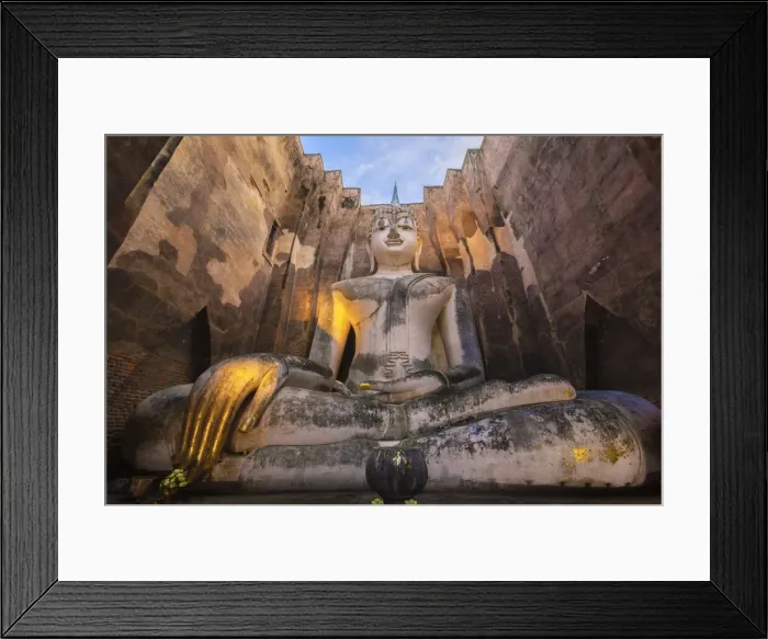 Framed Print : Thailand, Sukhothai province, Sukhothai, UNESCO World Heritage site, Wat Si Chum Framed Print : Thailand, Sukhothai province, Sukhothai, UNESCO World Heritage site, Wat Si Chum