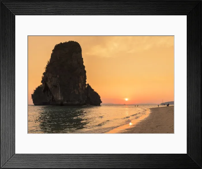 Framed Print : Phra Nang Beach at sunset, Railay Peninsula, Krabi Provonce, Thailand Framed Print : Phra Nang Beach at sunset, Railay Peninsula, Krabi Provonce, Thailand