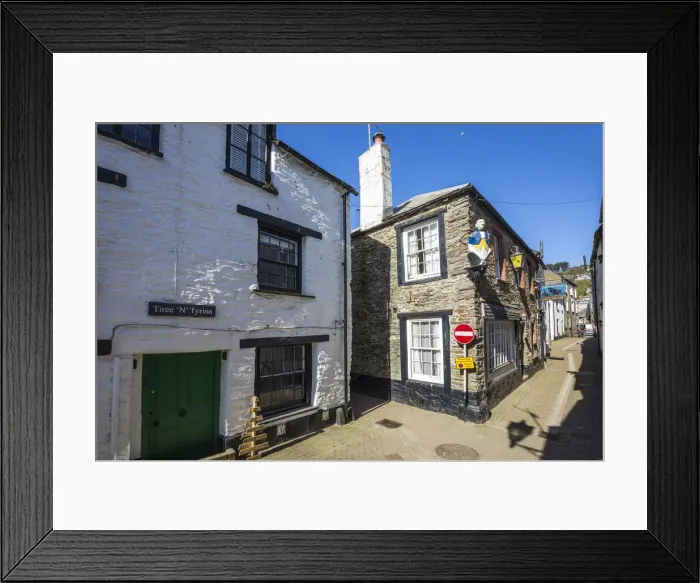 Framed Print : Looe, Cornwall, England, UK Framed Print : Looe, Cornwall, England, UK