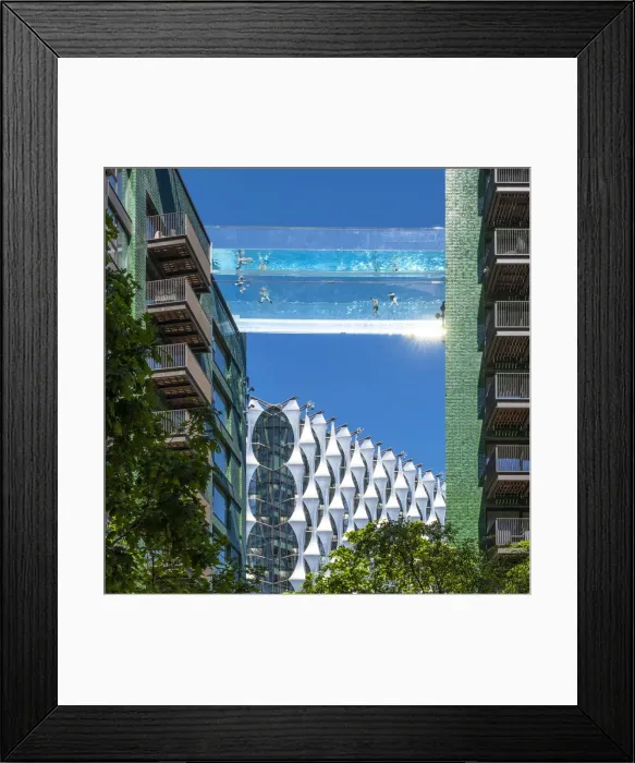 Framed Print : Sky Pool at the Embassy Gardens, Nine Elms, London, England, UK Framed Print : Sky Pool at the Embassy Gardens, Nine Elms, London, England, UK