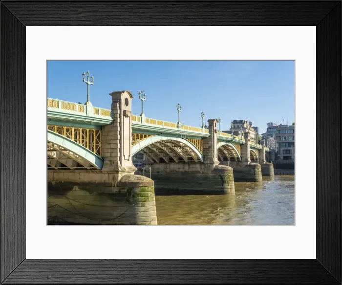 Framed Print : Southwark Bridge, River Thames, London, England, UK Framed Print : Southwark Bridge, River Thames, London, England, UK