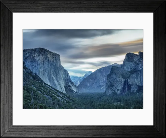 Framed Print : Tunnel View with El Capitan and Cathedral Rocks, Yosemite National Park, California, USA Framed Print : Tunnel View with El Capitan and Cathedral Rocks, Yosemite National Park, California, USA