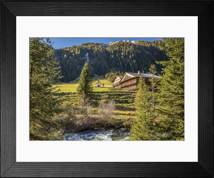 Framed Print : Mooshofalm with chapel in Winkel valley, Auservillgraten, Villgratental, East Tyrol Framed Print : Mooshofalm with chapel in Winkel valley, Auservillgraten, Villgratental, East Tyrol