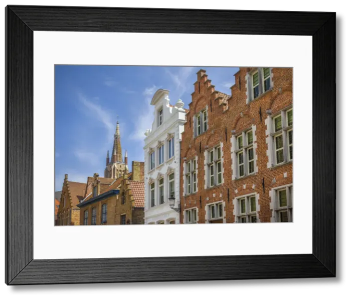 Framed Print : Historic houses in the old town of Bruges, West Flanders, Belgium Framed Print : Historic houses in the old town of Bruges, West Flanders, Belgium