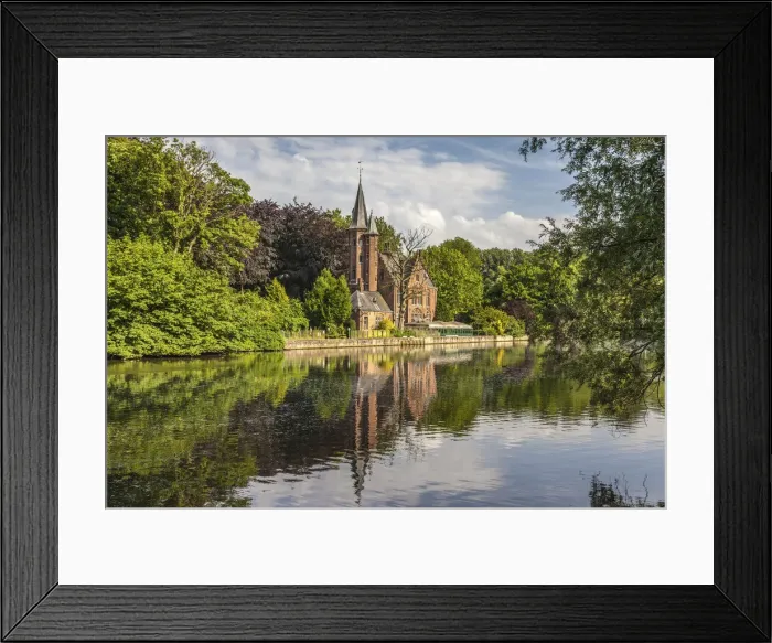 Framed Print : Minnewater in the old town of Bruges, West Flanders, Belgium Framed Print : Minnewater in the old town of Bruges, West Flanders, Belgium