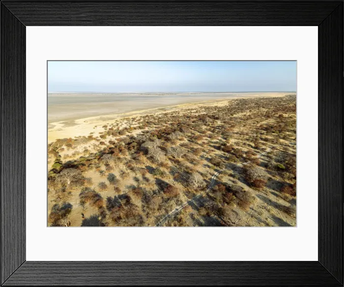 Framed Print : Makgadikgadi Salt Pans, Botswana Framed Print : Makgadikgadi Salt Pans, Botswana
