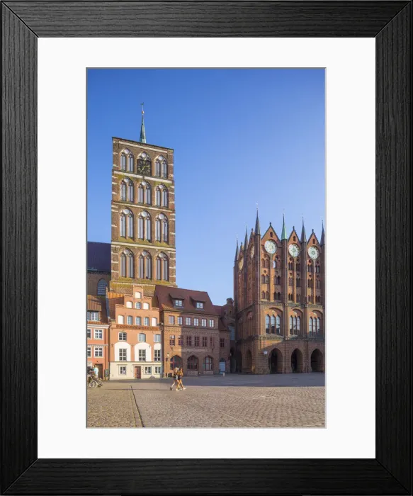 Framed Print : St. Nicholas Church & St. Nicholas Church, Alter Markt, Stralsund, Baltic Coadt Framed Print : St. Nicholas Church & St. Nicholas Church, Alter Markt, Stralsund, Baltic Coadt