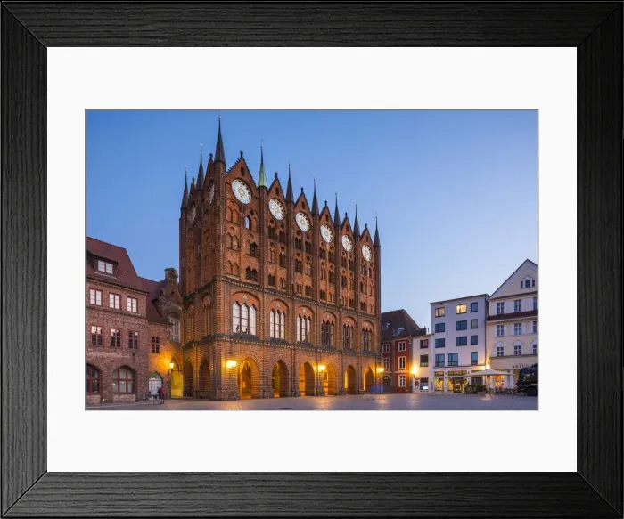 Framed Print : Rathaus, Alter Markt, Stralsund, Baltic Coadt, Mecklenburg-Western Pomerania, Germany Framed Print : Rathaus, Alter Markt, Stralsund, Baltic Coadt, Mecklenburg-Western Pomerania, Germany