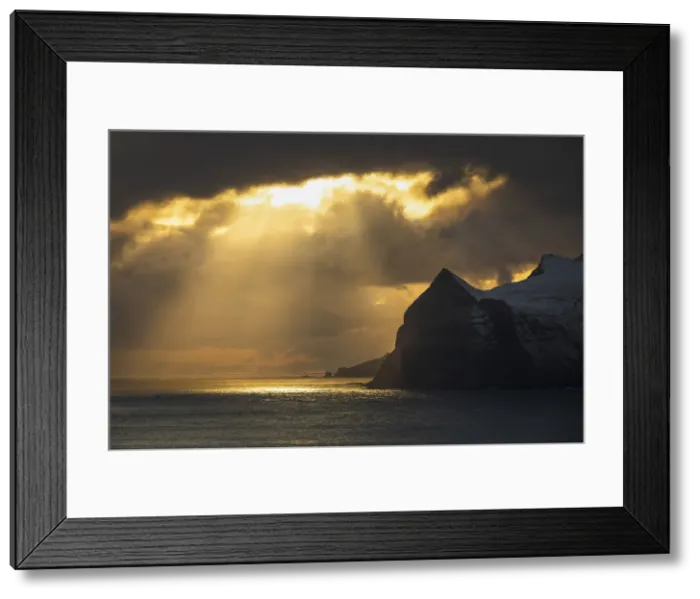Framed Print : Sunrays above the islands of Mykines. Faroe Islands Framed Print : Sunrays above the islands of Mykines. Faroe Islands