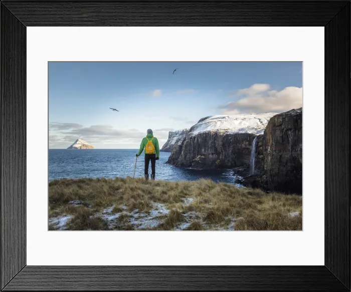 Framed Print : The coast close to the village of Hvalba. In the background the islands of Litla Dimun. Suðuroy, Faroe Islands Framed Print : The coast close to the village of Hvalba. In the background the islands of Litla Dimun. Suðuroy, Faroe Islands