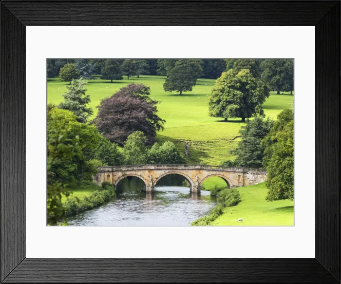 Framed Print : View towards Three Arch bridge over River Derwent, Chatsworth House, Derbyshire, England Framed Print : View towards Three Arch bridge over River Derwent, Chatsworth House, Derbyshire, England