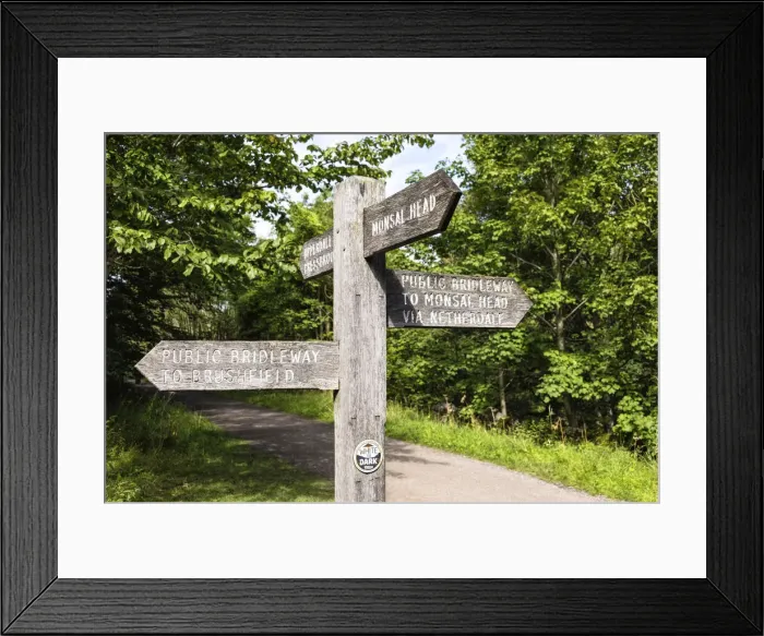 Framed Print : A footpath sign in Monsal Dale, Peak District National Park, Derbyshire, England Framed Print : A footpath sign in Monsal Dale, Peak District National Park, Derbyshire, England