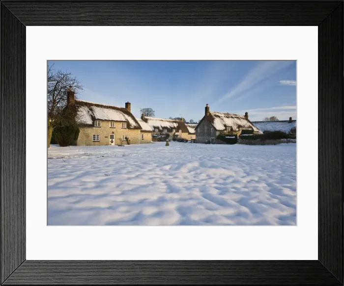 Framed Print : Landscape near Dorchester, Dorset, England Framed Print : Landscape near Dorchester, Dorset, England