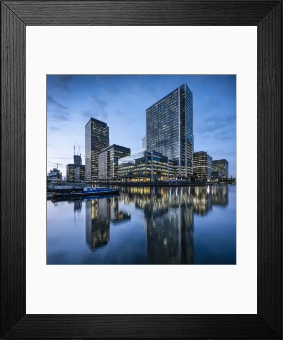 Framed Print : Canary Wharf at dusk, Docklands, London, UK Framed Print : Canary Wharf at dusk, Docklands, London, UK